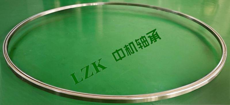 超大尺寸等截面薄壁軸承LKG420XP0、LKG580XP0成功交付